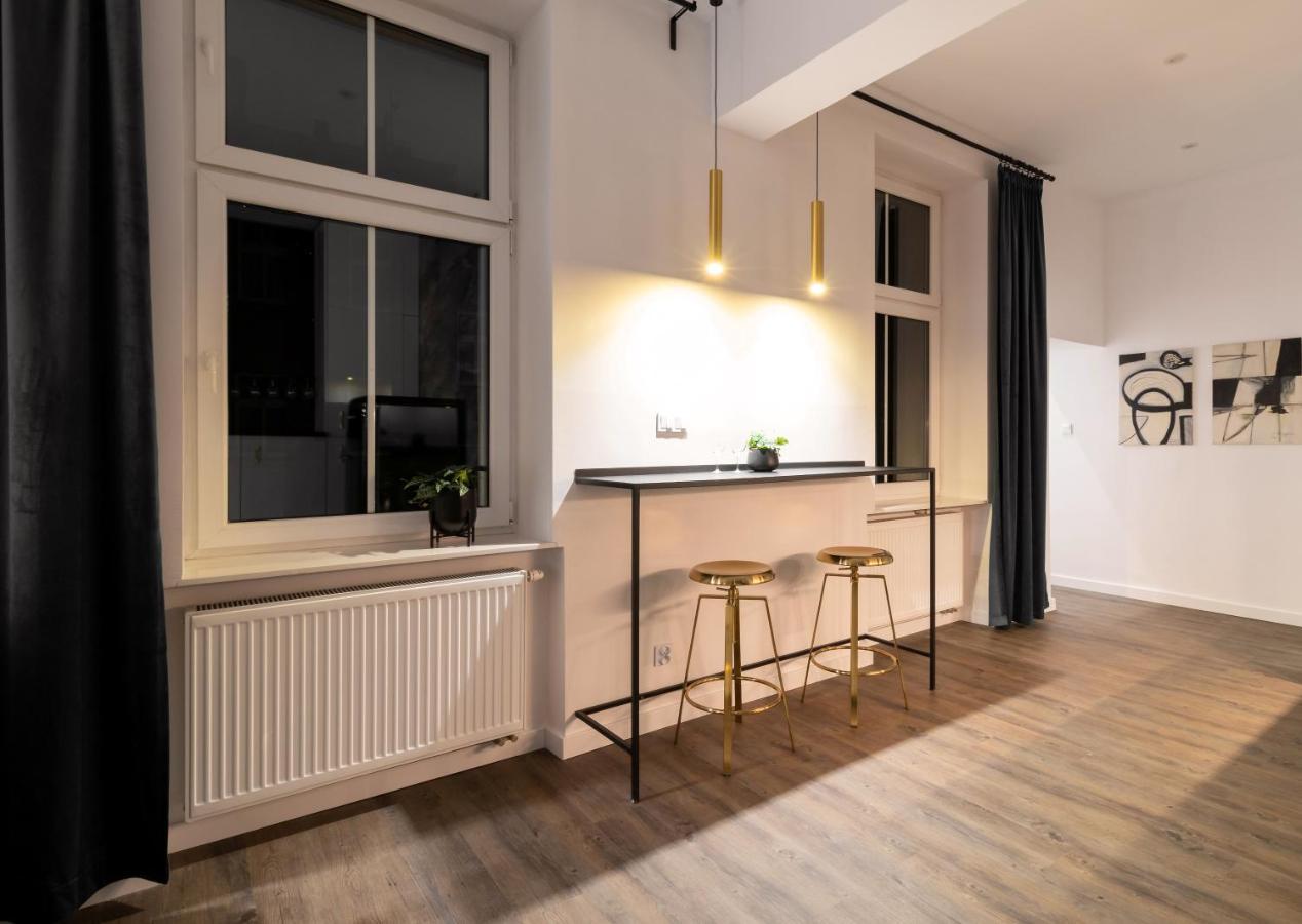 Deco Mariacka 8