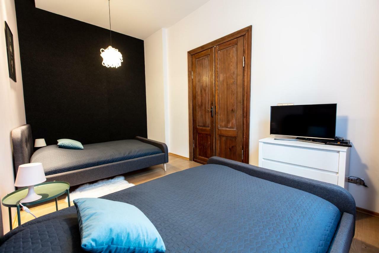 Deco Mariacka 8 *